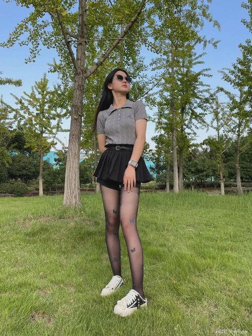 连裤袜丰满在线视频,揭秘连裤袜丰满美女的私密生活片段